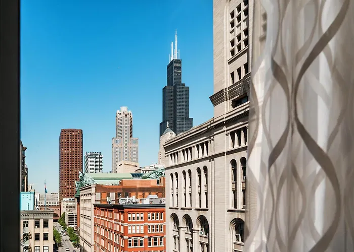 Congress Plaza 3* Chicago