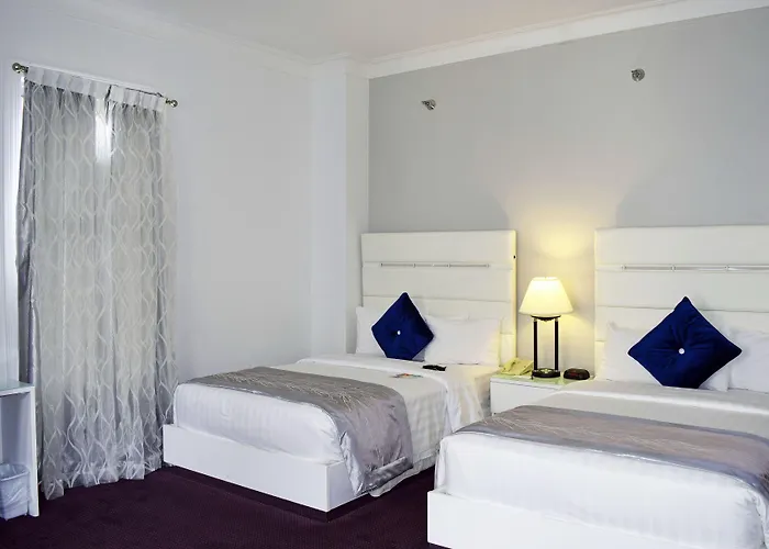Congress Plaza 3* Chicago