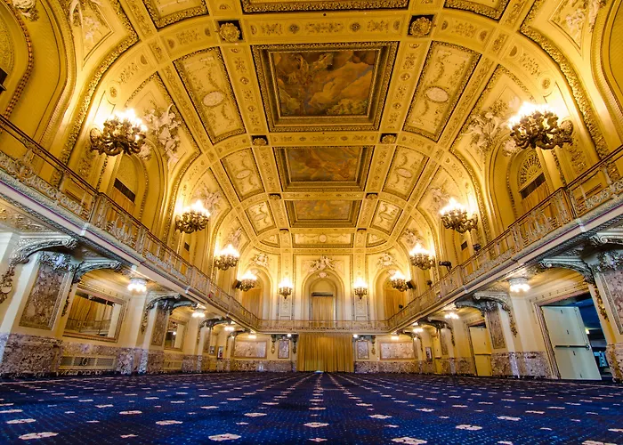 Congress Plaza Hotel